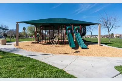 2272 Owens Court, Los Banos, CA 93635 - Photo 46