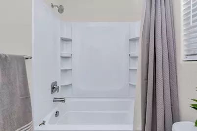 2272 Owens Court, Los Banos, CA 93635 - Photo 22