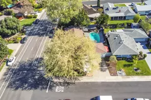 10406 Ambassador Dr, Rancho Cordova, CA 95670 - Photo 48