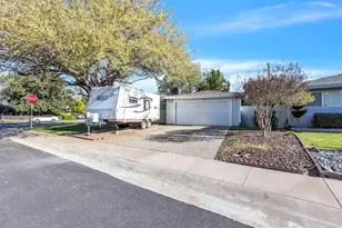 10406 Ambassador Dr, Rancho Cordova, CA 95670 - Photo 60