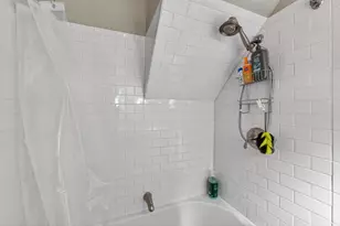 2152 34th St, Sacramento, CA 95817 - Photo 12