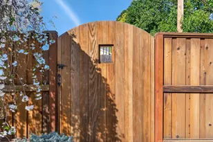 2152 34th St, Sacramento, CA 95817 - Photo 42