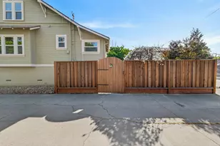 2152 34th St, Sacramento, CA 95817 - Photo 44
