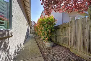 2263 Petruchio Way, Roseville, CA 95661 - Photo 42