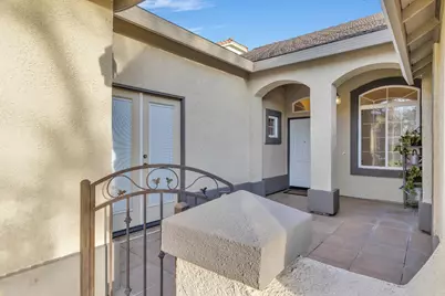 2055 Riggs Avenue, Sacramento, CA 95835 - Photo 6