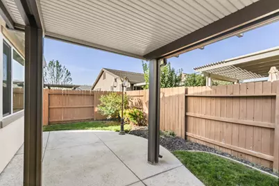9984 Westminister, Elk Grove, CA 95757 - Photo 46