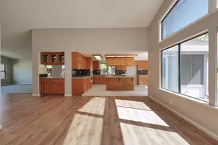 11864 S Carson Way, Gold River, CA 95670 - Photo 18