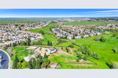 2064 Camp Whitney Circle, Rocklin, CA 95765 - Photo 46