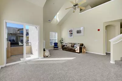 5350 Dunlay Drive #817, Sacramento, CA 95835 - Photo 4