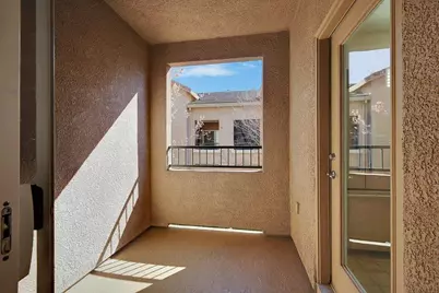 5350 Dunlay Drive #817, Sacramento, CA 95835 - Photo 32