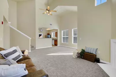 5350 Dunlay Drive #817, Sacramento, CA 95835 - Photo 8