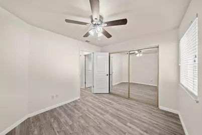 7579 Sunmore Lane, Sacramento, CA 95828 - Photo 22