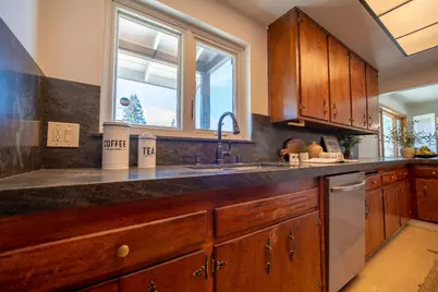 4220 Elva Way, Sacramento, CA 95821 - Photo 6