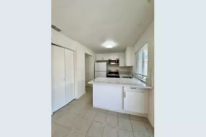 43 Omaha Court, Sacramento, CA 95823 - Photo 12