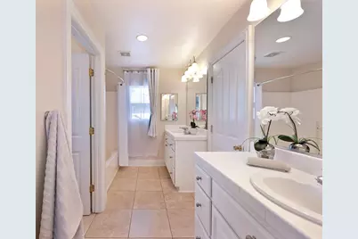 341 Anjou Circle, Sacramento, CA 95835 - Photo 26