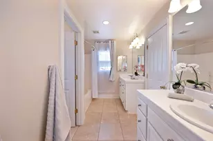 341 Anjou Cir, Sacramento, CA 95835 - Photo 26