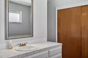 7748 Juan Way, Fair Oaks, CA 95628 - Photo 28