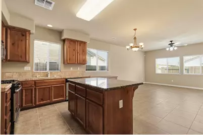 5621 Seedling Way, Marysville, CA 95901 - Photo 6