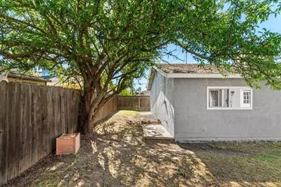 360 Park Avenue, Manteca, CA 95337 - Photo 34