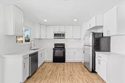 360 Park Avenue, Manteca, CA 95337 - Photo 16