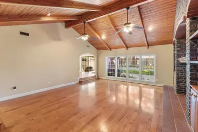 8840 Minnie Circle, Elk Grove, CA 95624 - Photo 8