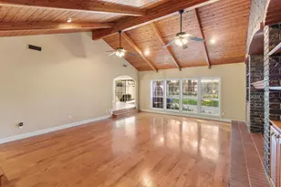 8840 Minnie Cir, Elk Grove, CA 95624 - Photo 8