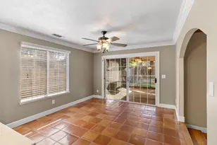 8840 Minnie Cir, Elk Grove, CA 95624 - Photo 22