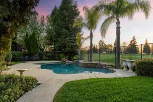 7788 Tigerwoods Dr, Sacramento, CA 95829 - Photo 2