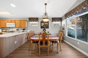 7677 Timberrose Way, Roseville, CA 95747 - Photo 2