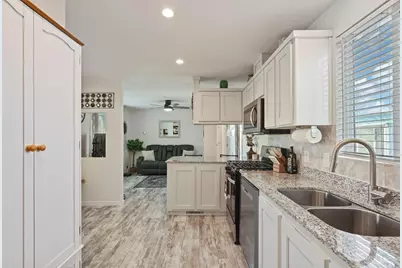 N Lower Sacramento Road #22, Woodbridge, CA 95258 - Photo 16