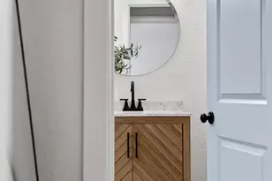 4001 58th St, Sacramento, CA 95820 - Photo 12