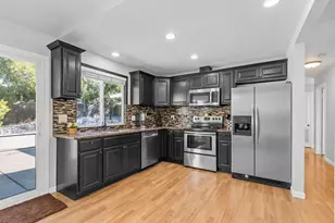 6321 Paco Ct, Citrus Heights, CA 95621 - Photo 10