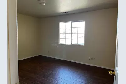 1860 Vassar Court, Los Banos, CA 93635 - Photo 6