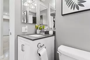 6935 Woodside Dr, Sacramento, CA 95842 - Photo 34