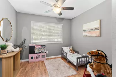 6935 Woodside Drive, Sacramento, CA 95842 - Photo 36