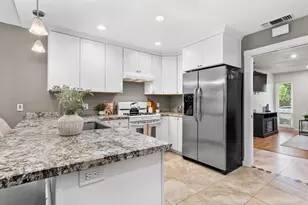 6935 Woodside Dr, Sacramento, CA 95842 - Photo 10