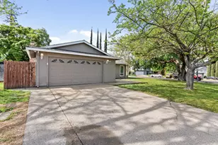 6935 Woodside Dr, Sacramento, CA 95842 - Photo 44