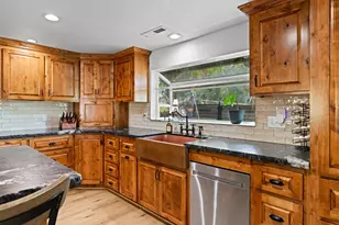 9576 Meadow Dr, Winton, CA 95388 - Photo 12