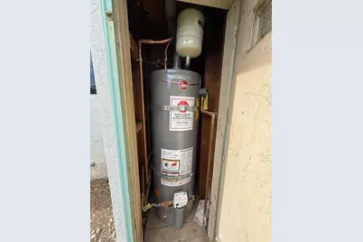 4676 Boyce Drive, Sacramento, CA 95823 - Photo 12