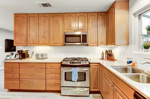 2040 Kellogg Way, Rancho Cordova, CA 95670 - Photo 10