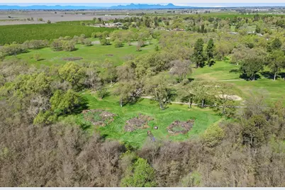 1374 Country Club Road, Olivehurst, CA 95961 - Photo 12