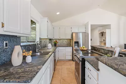 12632 Vick Court, Auburn, CA 95603 - Photo 10