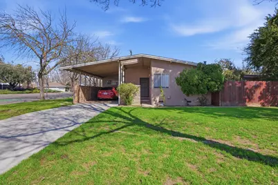 820 Tully Road, Modesto, CA 95350 - Photo 2