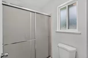 8425 Stevenson Ave, Sacramento, CA 95828 - Photo 32