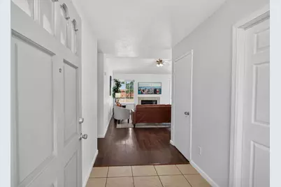 8425 Stevenson Avenue, Sacramento, CA 95828 - Photo 6