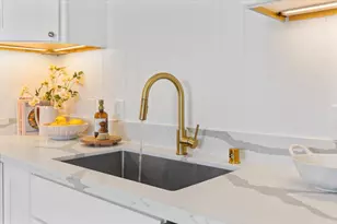 1531 Dickson St, Sacramento, CA 95822 - Photo 16