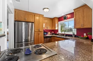 2535 Danube Dr, Sacramento, CA 95821 - Photo 16