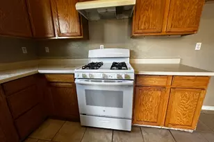 109 Rosemont Ave, Modesto, CA 95351 - Photo 8