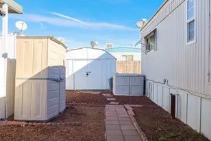 Pestana Ave, Manteca, CA 95336 - Photo 22