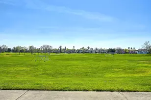 1900 Danbrook Dr, Sacramento, CA 95835 - Photo 58